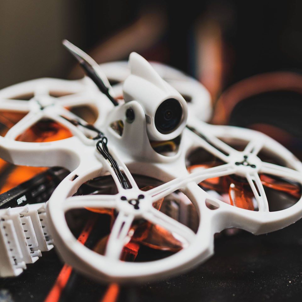 Emax-Drone de course Tinyhawk  - Drone Racing Goggles avis et prix